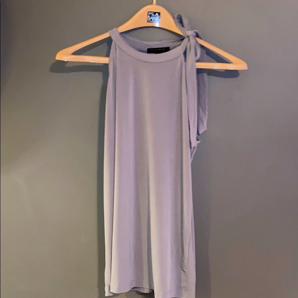 BR tie-neck top